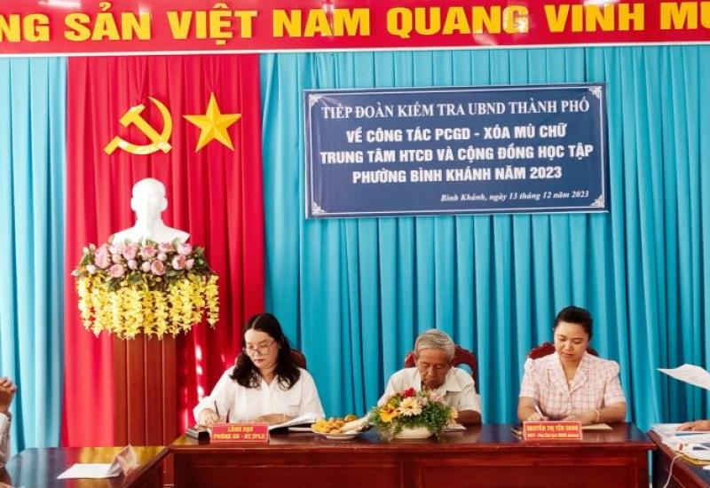 TIẾP ĐOÀN KIỂM TRA THÀNH PHỐ VỀ CÔNG TÁC PHỔ CẬP GIÁO DỤC XÓA MÙ CHỮ, TRUNG TÂM HỌC TẬP CỘNG ĐỒNG VÀ CỘNG ĐỒNG HỌC TẬP NĂM 2023