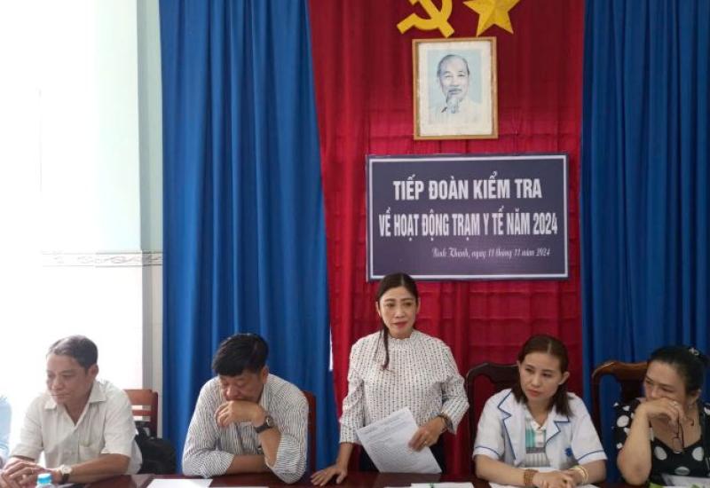 BÌNH KHÁNH– TIẾP ĐOÀN KIỂM TRA TTYT TPLX VỀ HOẠT ĐỘNG TRẠM Y TẾ PHƯỜNG NĂM 2024