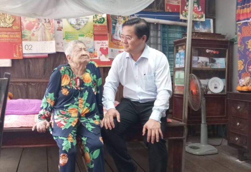 LỄ KHỞI CÔNG NHÀ TÌNH NGHĨA VÀ CÔNG TRÌNH CHUNG TAY XÓA NHÀ TẠM, NHÀ DỘT NÁT TRÊN ĐỊA BÀN PHƯỜNG BÌNH KHÁNH