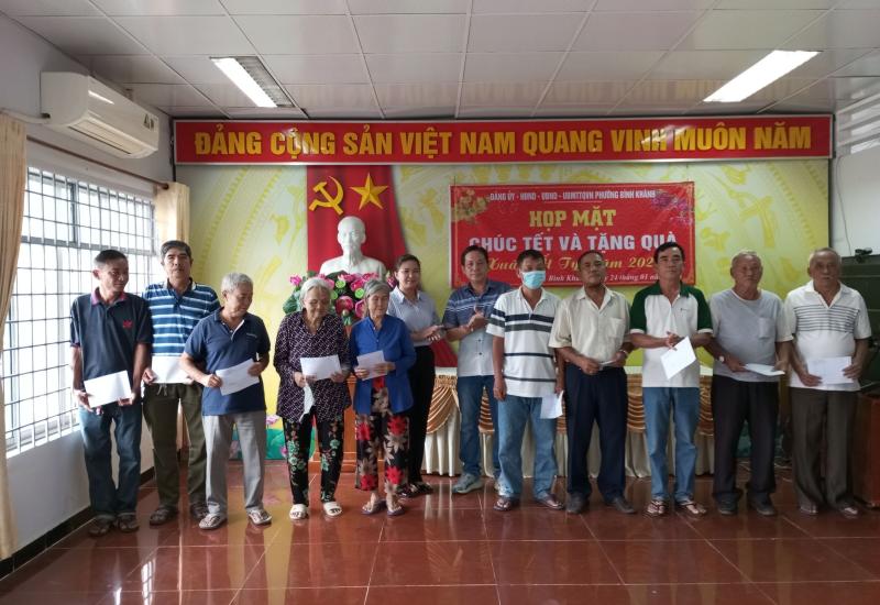 BÌNH KHÁNH - HỌP MẶT CHÚC TẾT VÀ TẶNG QUÀ XUÂN ẤT TỴ NĂM 2025
