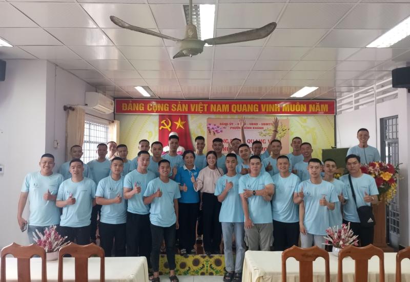 BÌNH KHÁNH - RỘN RÀNG NGÀY HỘI TÒNG QUÂN NĂM 2025