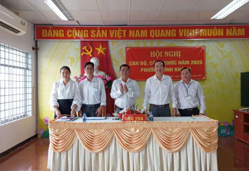 BÌNH KHÁNH - HỘI NGHỊ CÁN BỘ CÔNG CHỨC NĂM 2025