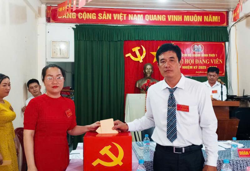 PHƯỜNG BÌNH KHÁNH CHI BỘ KHÓM BÌNH THỚI 1 TỔ CHỨC ĐẠI HỘI CHI BỘ NHIỆM KỲ 2025 - 2027